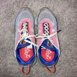 Men’s Nike 2090s Size 9